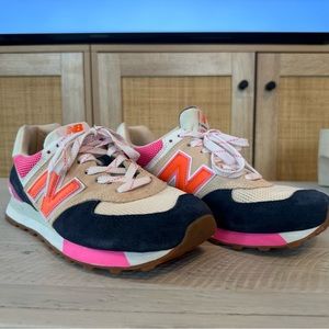 New Balance 574 women’s sneakers